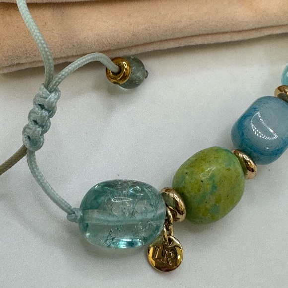 Lola Rose multicolored adjustable length bracelet with green and blue hues - Picture 11 of 11